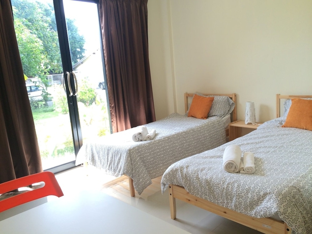 Imagen de la habitación del Hotel Montra Nakhon Guesthouse. Foto 6