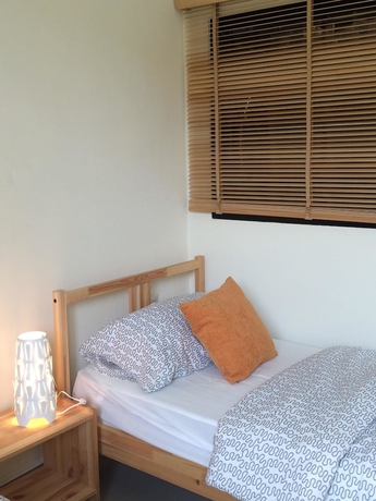 Imagen de la habitación del Hotel Montra Nakhon Guesthouse. Foto 7