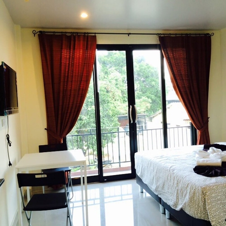 Imagen de la habitación del Hotel Montra Nakhon Guesthouse. Foto 10