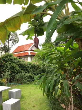 Imagen de los exteriores del Hotel Montra Nakhon Guesthouse. Foto 18