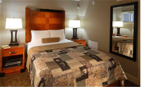 Imagen de la habitación del Hotel Montreal Beach Resort. Foto 3