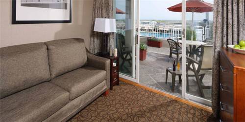 Imagen de la habitación del Hotel Montreal Beach Resort. Foto 6