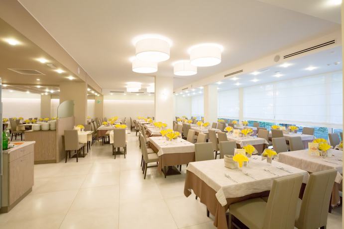 Imagen del bar/restaurante del Hotel Montreal, Bibione. Foto 8