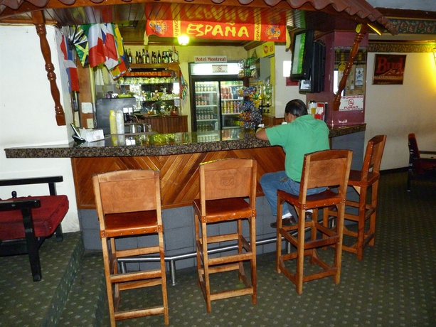 Imagen del bar/restaurante del Hotel Montreal, Ciudad de Panamá. Foto 10