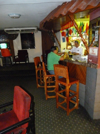 Imagen del bar/restaurante del Hotel Montreal, Ciudad de Panamá. Foto 11