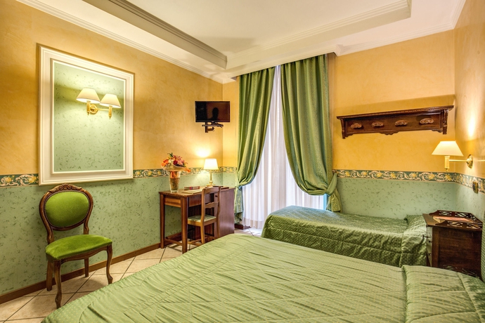 Imagen de la habitación del Hotel Montreal, Esquilino. Foto 2