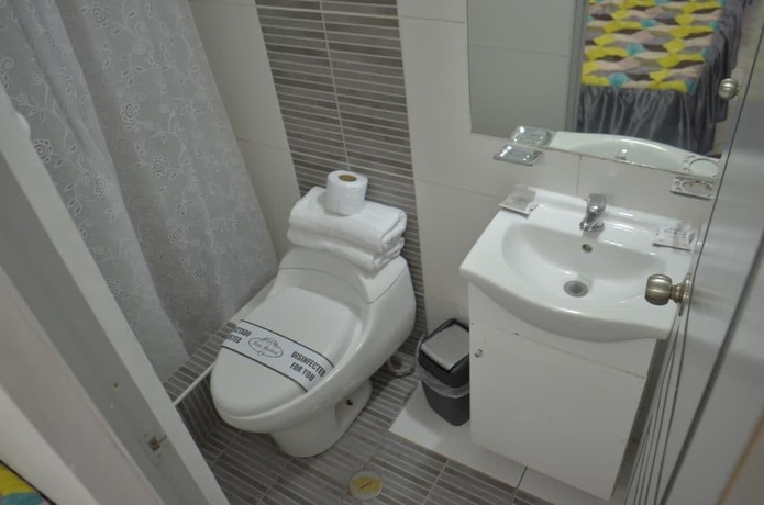 Imagen de la habitación del Hotel Montreal Magdalena del Mar. Foto 14