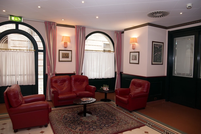 Imagen de los interiores del Hotel Montreal, Ragusa. Foto 18