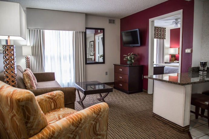 Imagen de los interiores del Hotel Montreal Suites Orlando by IHG. Foto 11