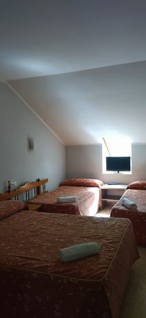 Imagen de la habitación del Hotel Montsant. Foto 4