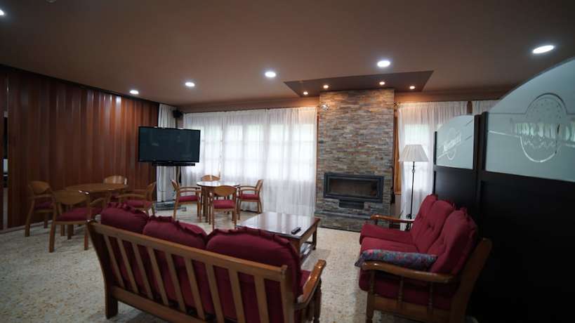 Imagen de la habitación del Hotel Montsant. Foto 6