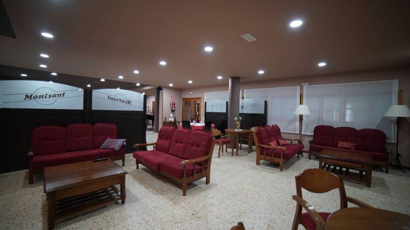 Imagen de la habitación del Hotel Montsant, Vilaller. Foto 13