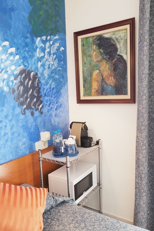 Imagen de la habitación del Hotel Montserrat, Sitges. Foto 9