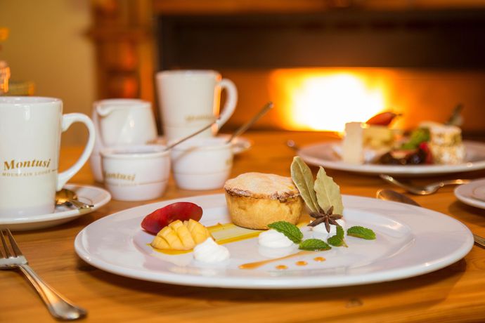 Imagen del bar/restaurante del Hotel Montusi Mountain Lodge. Foto 4