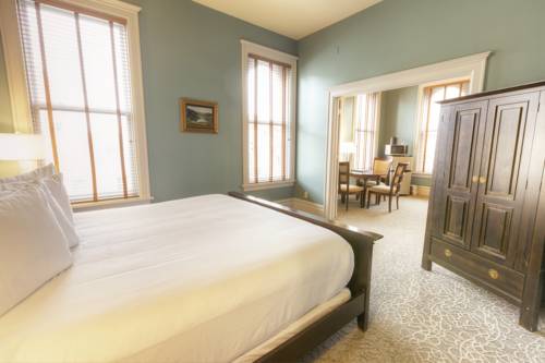 Imagen de la habitación del Hotel Montvale. Foto 4