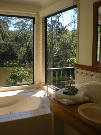 Imagen de la habitación del Hotel Montville Country Cabins. Foto 15