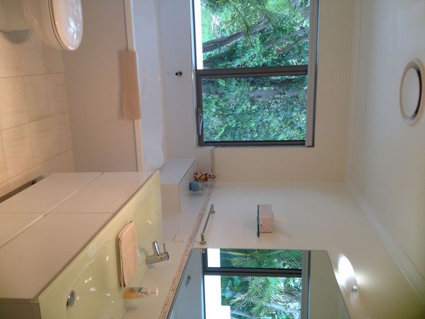 Imagen de la habitación del Hotel Montville Suites. Foto 11