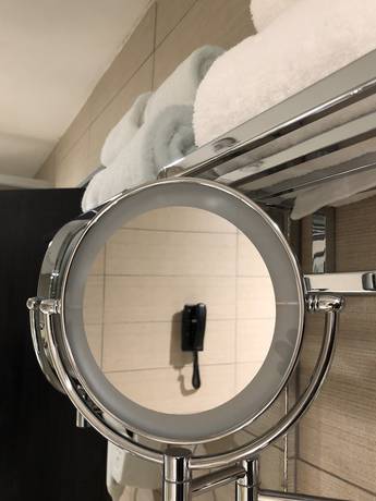 Imagen de la habitación del Hotel Monty Suites and Golf. Foto 6