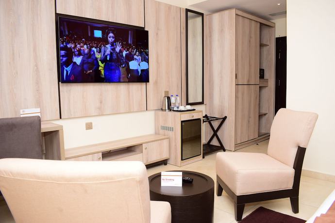 Imagen de la habitación del Hotel Monty Suites and Golf. Foto 14