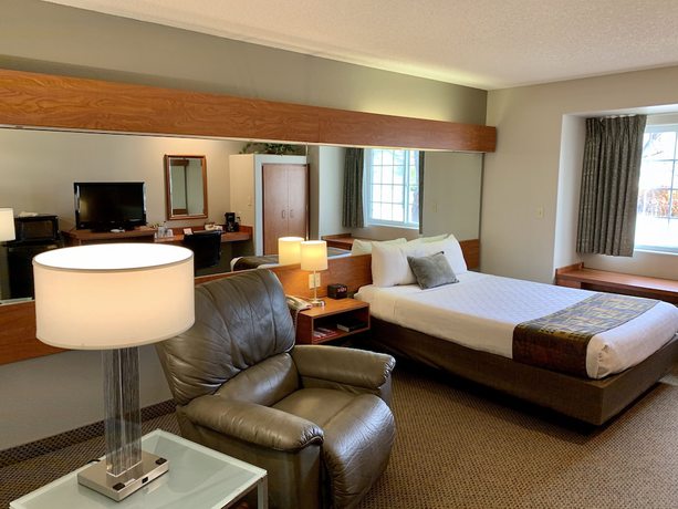 Imagen de la habitación del Hotel Monument Inn And Suites. Foto 9