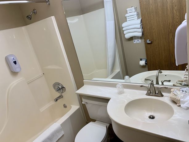 Imagen de la habitación del Hotel Monument Inn And Suites. Foto 10