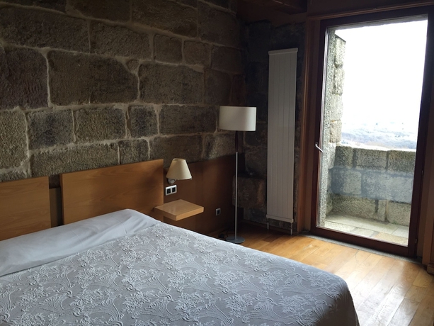 Imagen de la habitación del Hotel Monumento Castelo De Maceda. Foto 11