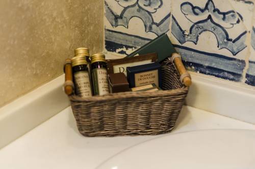 Imagen de la habitación del Hotel Monumento Convento De San Benito. Foto 6