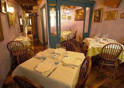 Imagen del bar/restaurante del Hotel Monumento Pazo De Orbán. Foto 7