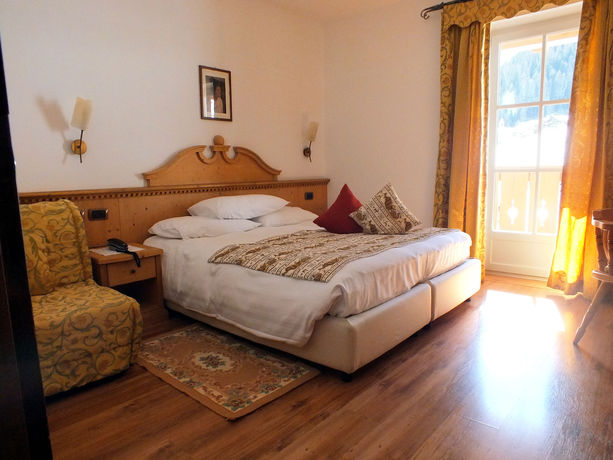 Imagen de los interiores del Hotel Monza, Sorte. Foto 14