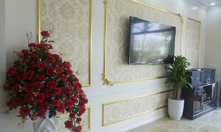 Imagen del bar/restaurante del Hotel Monza Villa. Foto 23