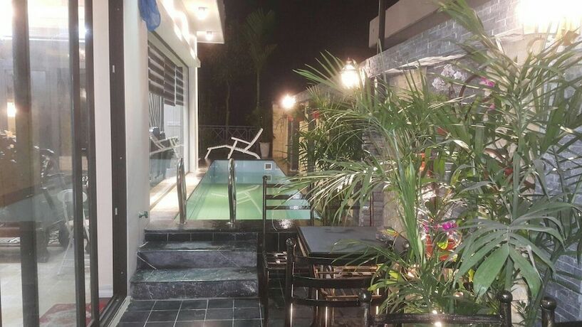 Imagen general del Hotel Monza Villa. Foto 9