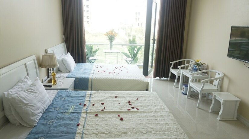 Imagen de la habitación del Hotel Monza Villa. Foto 29