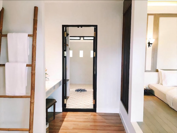 Imagen de la habitación del Hotel Mooban Talay Resort. Foto 14