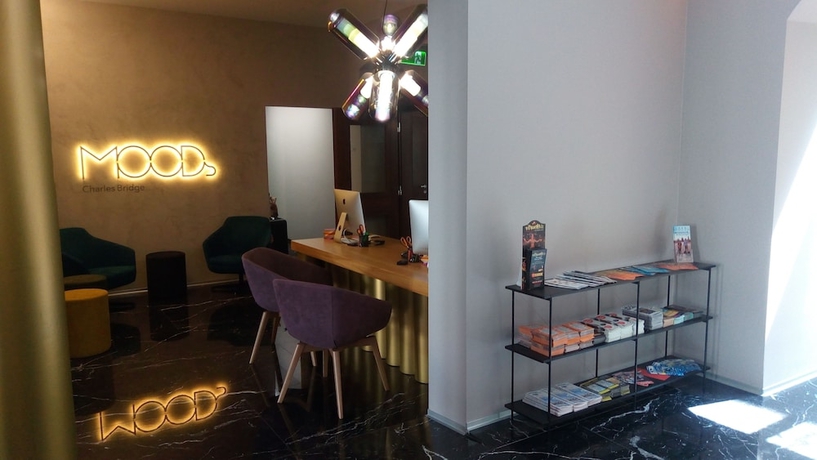Imagen de los interiores del Hotel Moods Charles Bridge. Foto 17