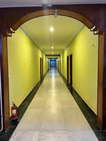 Imagen de la habitación del Hotel Mookambigai Residency. Foto 18