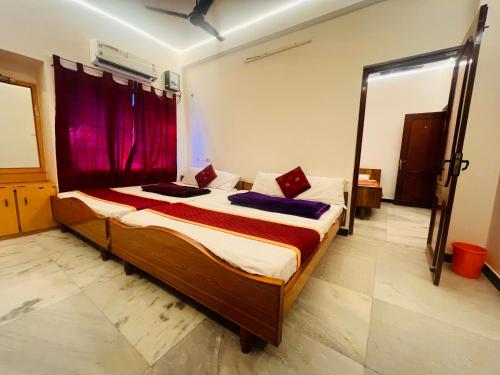 Imagen general del Hotel Mookambigai Residency. Foto 7