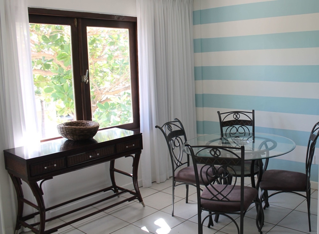 Imagen de los interiores del Hotel Moomba Beach Club. Foto 15