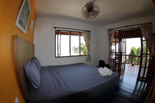 Imagen de la habitación del Hotel Moon Beach Resort. Foto 7