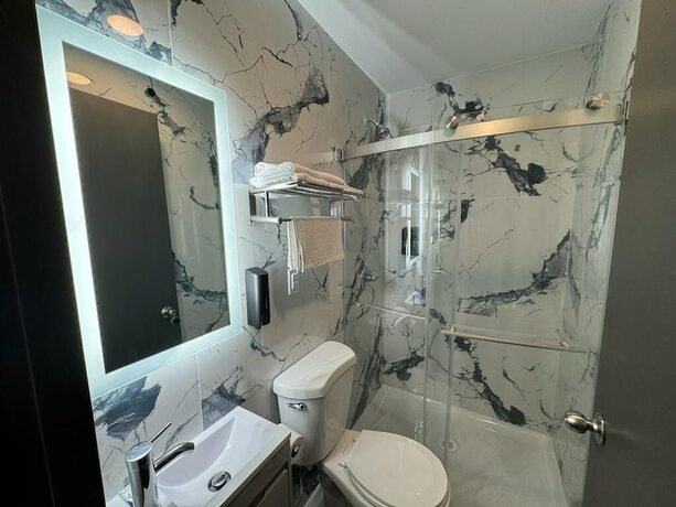 Imagen general del Hotel Moon Brooklyn. Foto 7