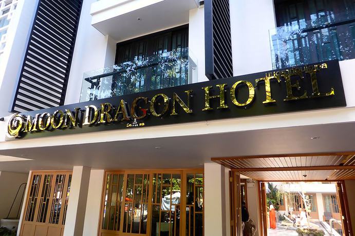 Imagen de los interiores del Hotel Moon Dragon. Foto 20
