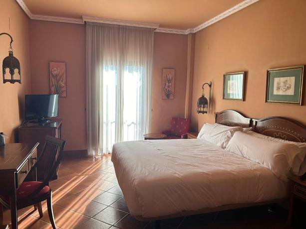 Imagen de la habitación del Hotel Moon Dreams El Cortijo. Foto 3