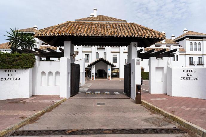 Imagen de los exteriores del Hotel Moon Dreams El Cortijo. Foto 6