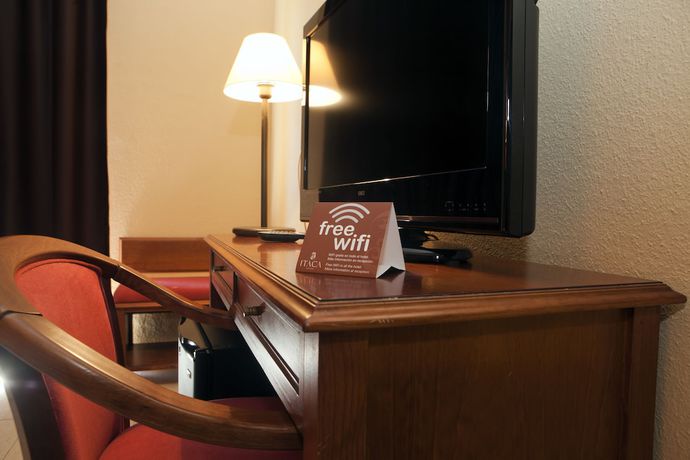 Imagen de la habitación del Hotel Moon Dreams Fuengirola. Foto 5