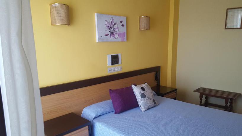 Imagen general del Hotel Moon Dreams La Lanzada. Foto 1