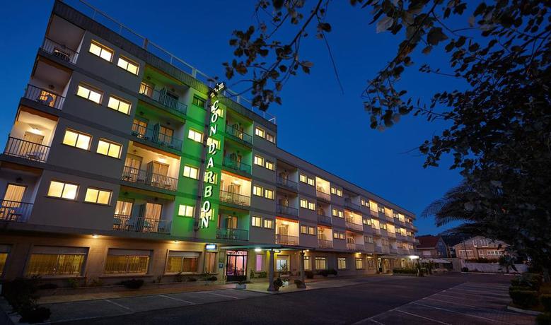 Imagen general del Hotel Moon Dreams La Lanzada. Foto 5