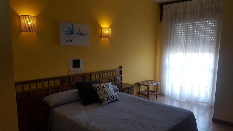 Imagen general del Hotel Moon Dreams La Lanzada. Foto 8