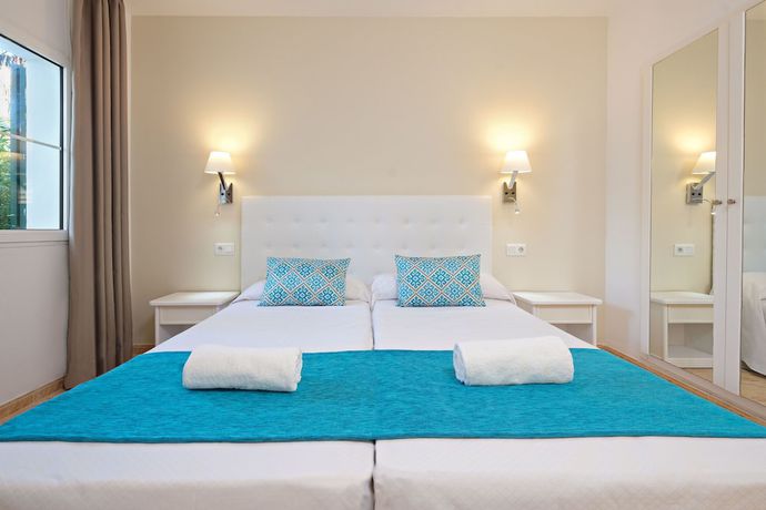 Imagen de la habitación del Hotel Moon Dreams Marina Parc. Foto 5