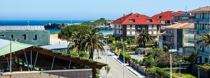 Imagen de los exteriores del Hotel Moon Dreams Noja. Foto 12