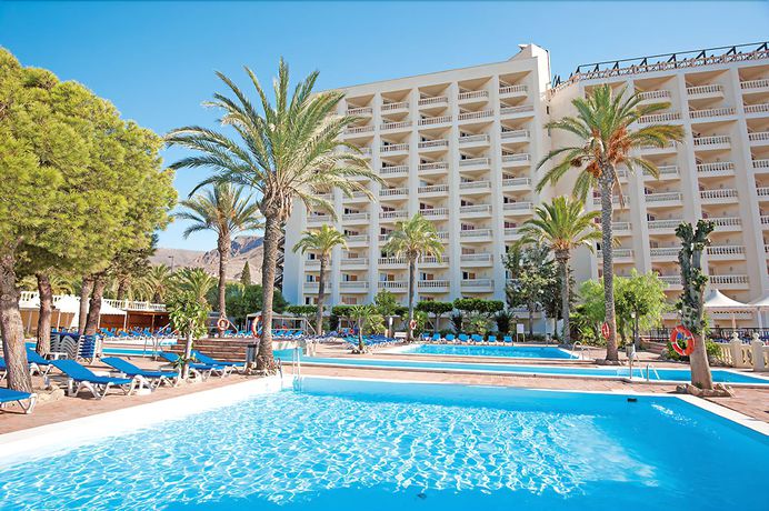 Imagen de la piscina del Hotel Moon Dreams Portomagno. Foto 11