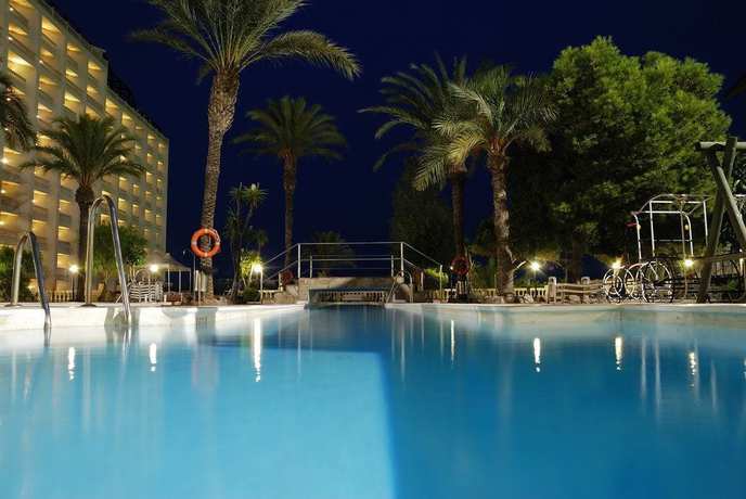 Imagen de la piscina del Hotel Moon Dreams Portomagno. Foto 16